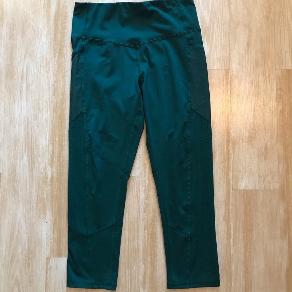 Cropped champion leggings